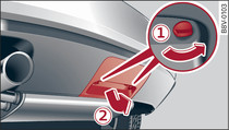 Zona do para-choques traseiro: retirar a cobertura do para-choques (exemplo)