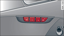 Дверь со стороны водителя: кнопки запоминающего устройства